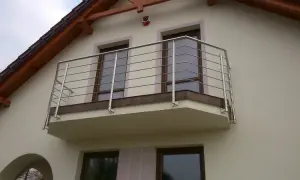 Jak tanio zrobić balustradę na balkonie i zaoszczędzić na kosztach