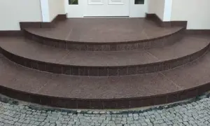 Ile kosztują schody z granitu? Poznaj ceny i ukryte wydatki